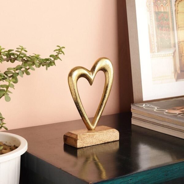 Heart Halo Showpiece - Gold